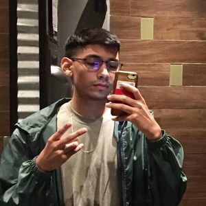 Meet your Posher, Marc